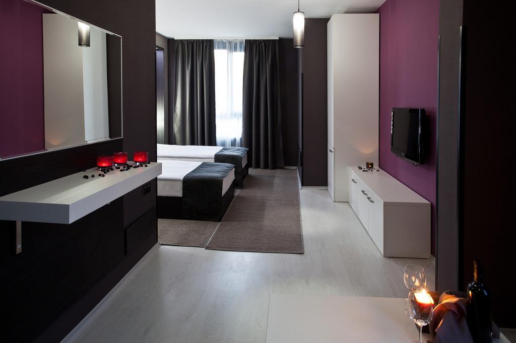 Hotel Idol Ταργκόβιστε Εξωτερικό φωτογραφία