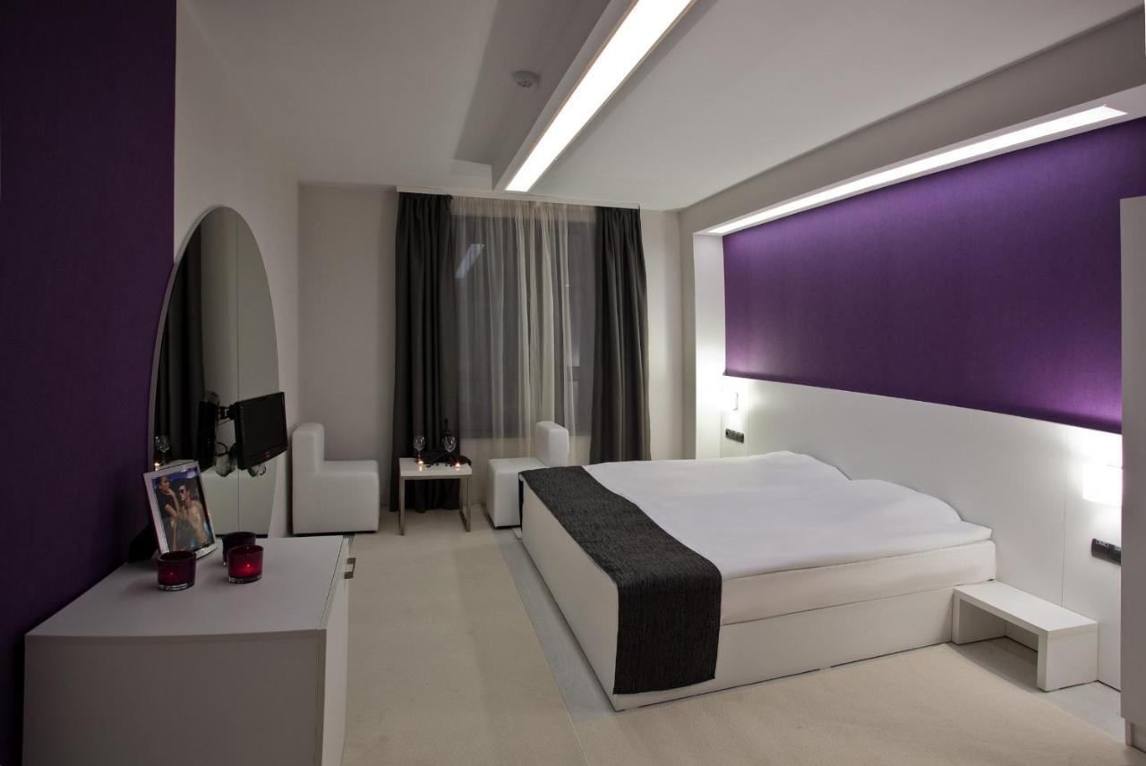 Hotel Idol Ταργκόβιστε Εξωτερικό φωτογραφία